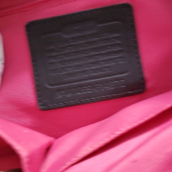 Beautiful black-and-white pink inside coach purse - Picture 3 of 3